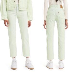 *LEVI’S* Light Green Wedgie Straight Corduroy Slim Pants Size 25